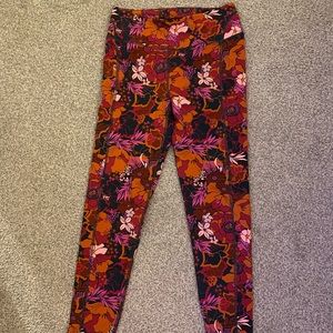 Free people movement floral leggings